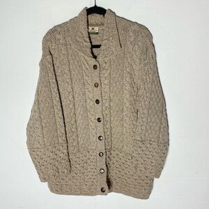Carraig Donn 100% Merino Wool Textured Cable Knit Button Front Cardigan Sweater
